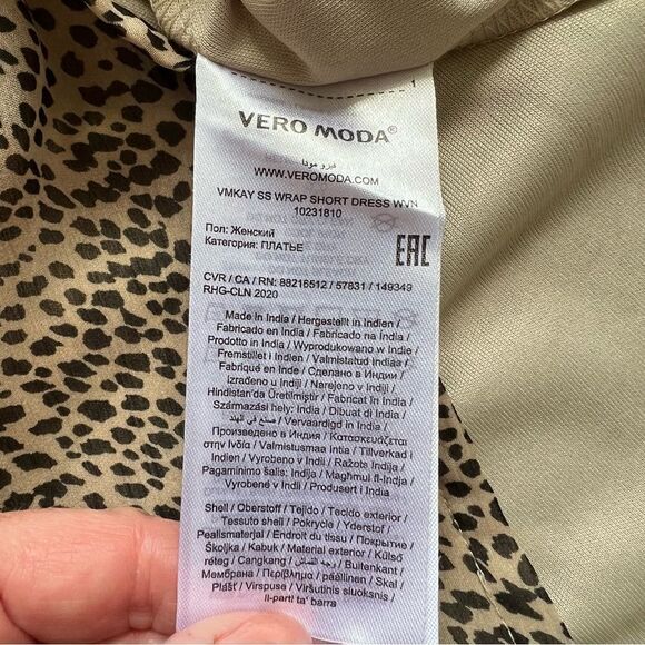 NWT ASOS Vero Moda Wrap Dress Nomad Lola Leopard Cheetah Sz Medium Animal Print - Picture 7 of 11